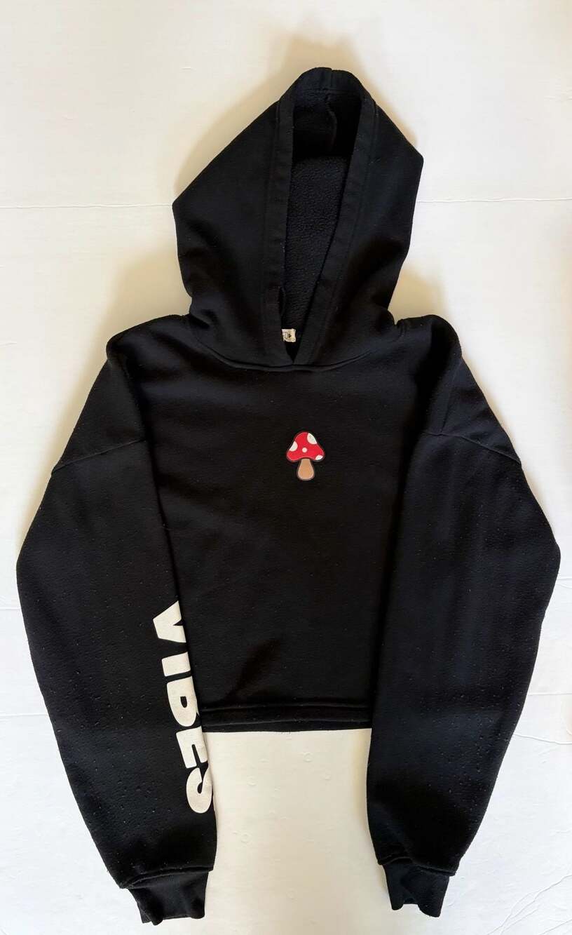 Love Dazed Mushroom Vibes Crop Hoodie Black Size M